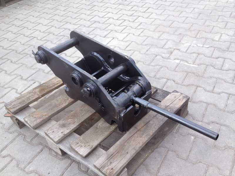 Szybkozłącze do koparko-ładowarki Volvo BL71