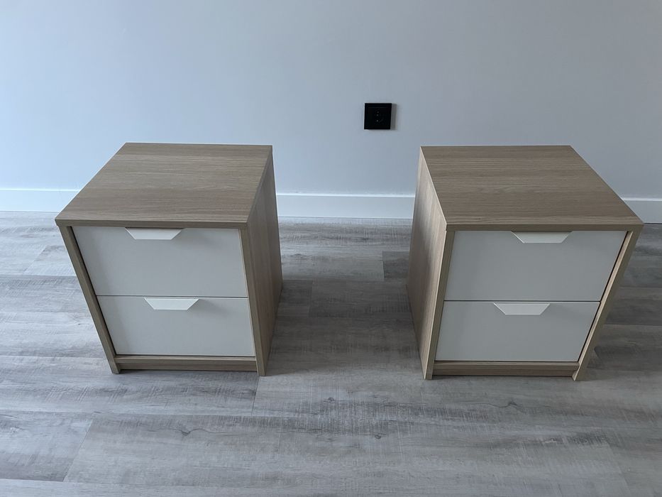 Mesa de Cabeceira IKEA