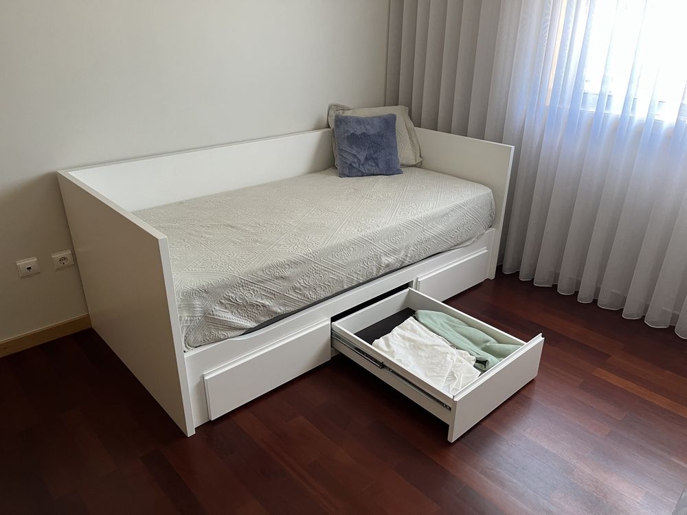 Cama Solteiro - 1,90m x 0,90m