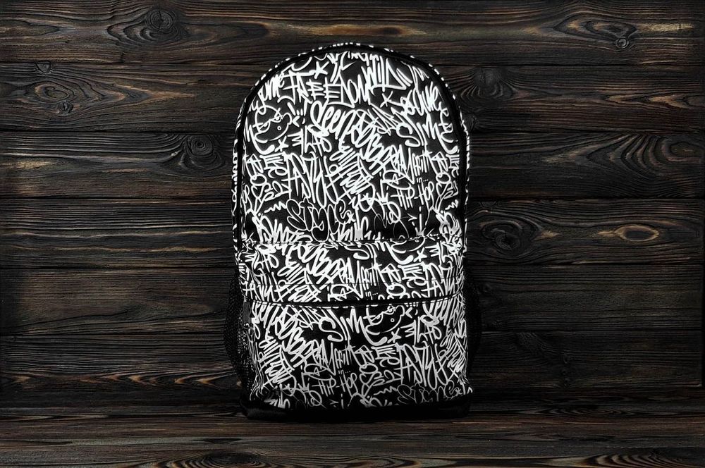 Рюкзаки Nike з принтом