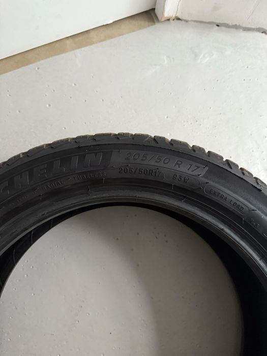 Jogo 4 pneus Michelin Crossclimate 2 205/50 R17 XL