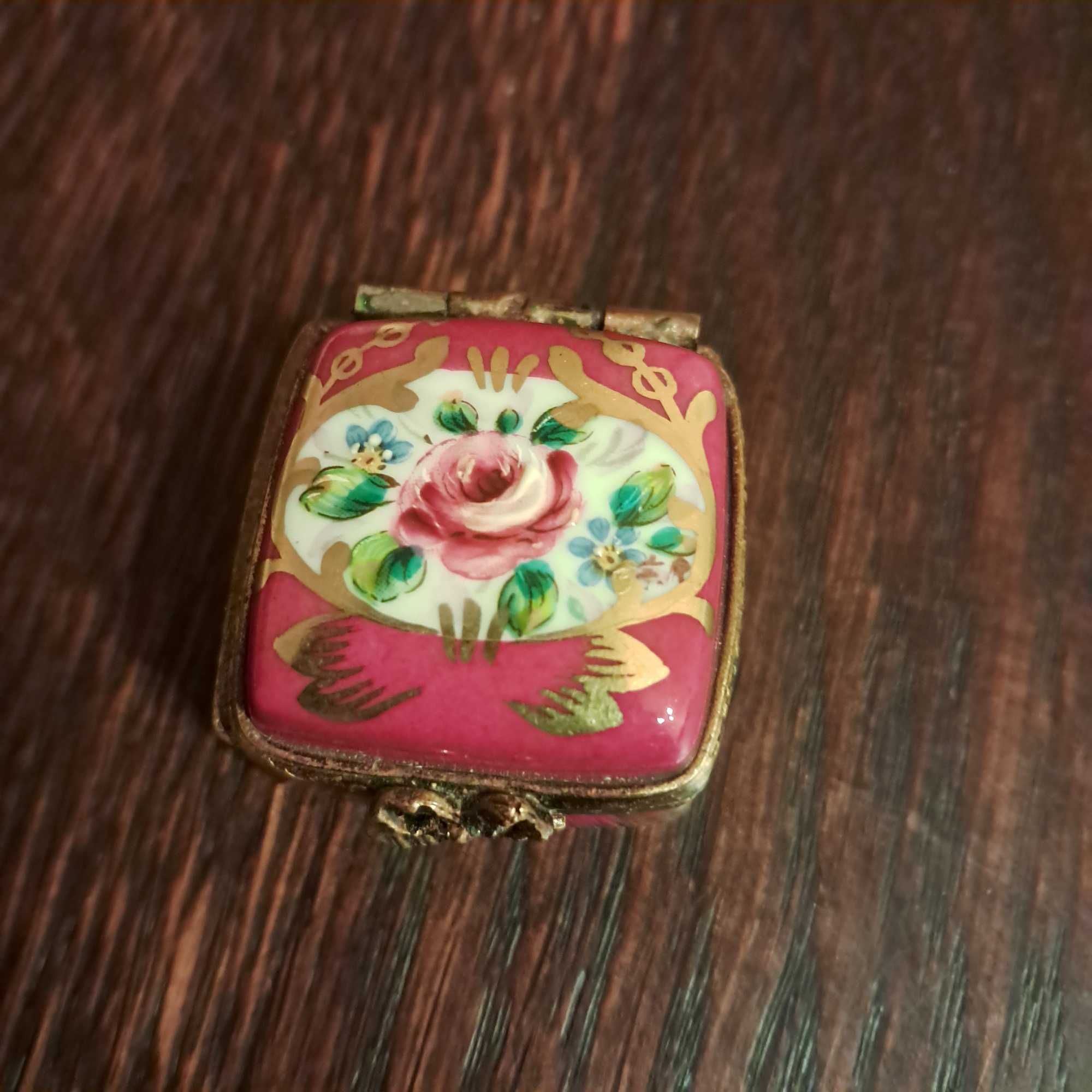 Caixinha porcelana