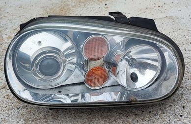 Lampa Reflektor Xenon Prawy Przód Vw Golf IV