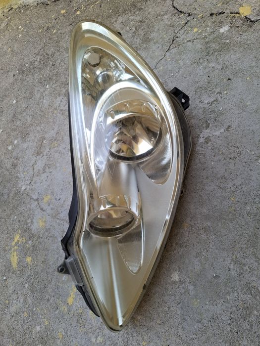 Vendo faról/ óptica originais  Opel Corsa D, esquerdo e direito