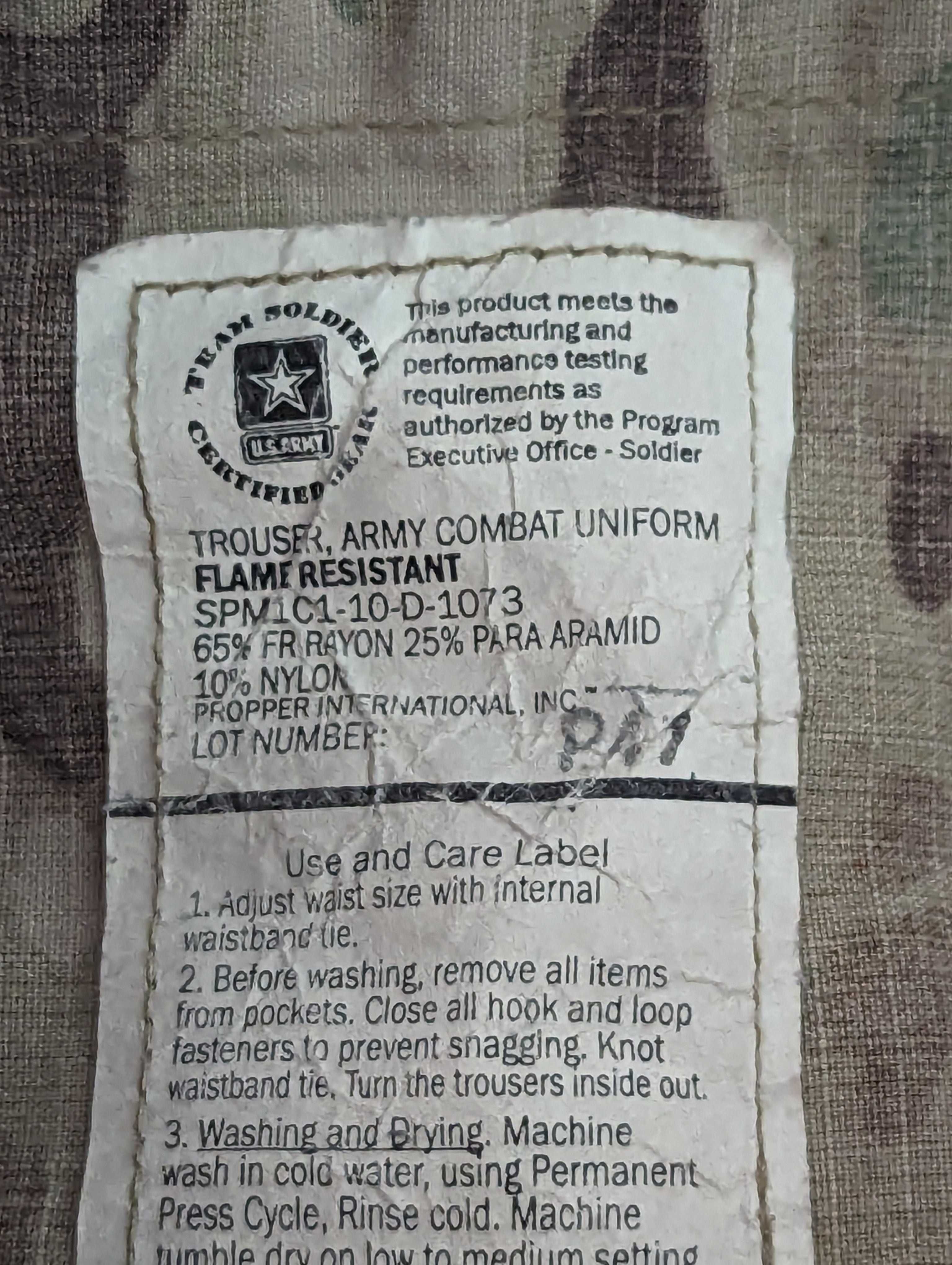 Штани US Army Combat Uniform Flame Rsiestant з наколінниками