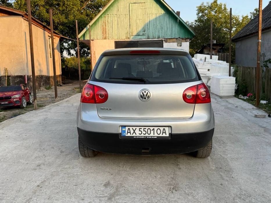 Продам Авто Гольф 5 1.4 бензиг