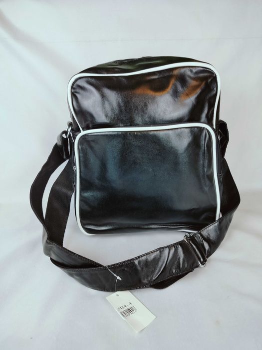 Nowa czarna listonoszka unisex