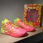 Puma MB.04 "1Love" LaMelo Ball r. 46 (30 cm) Pink Alert-Yellow Alert