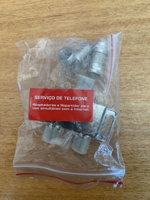 Adaptadores e repartidor para uso internet