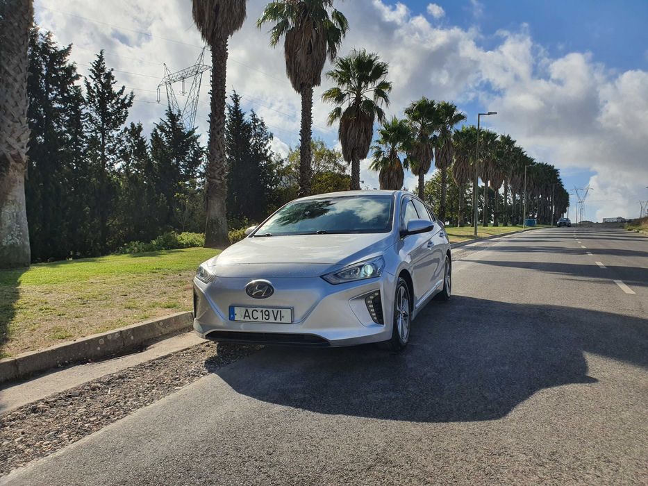 Hyundai Ioniq 28kWh (240km autonomia)