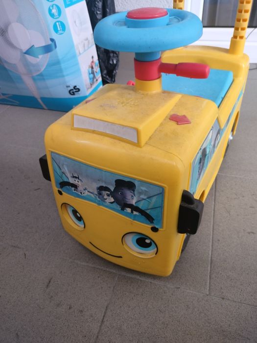 Autobus little tikes jeździk