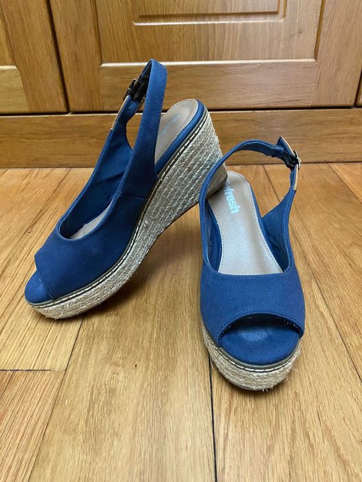 Sandálias plataforma, Refresh, tamanho 40