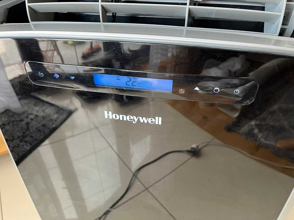 Klimatyzator przenośny Honeywell MM14CCS