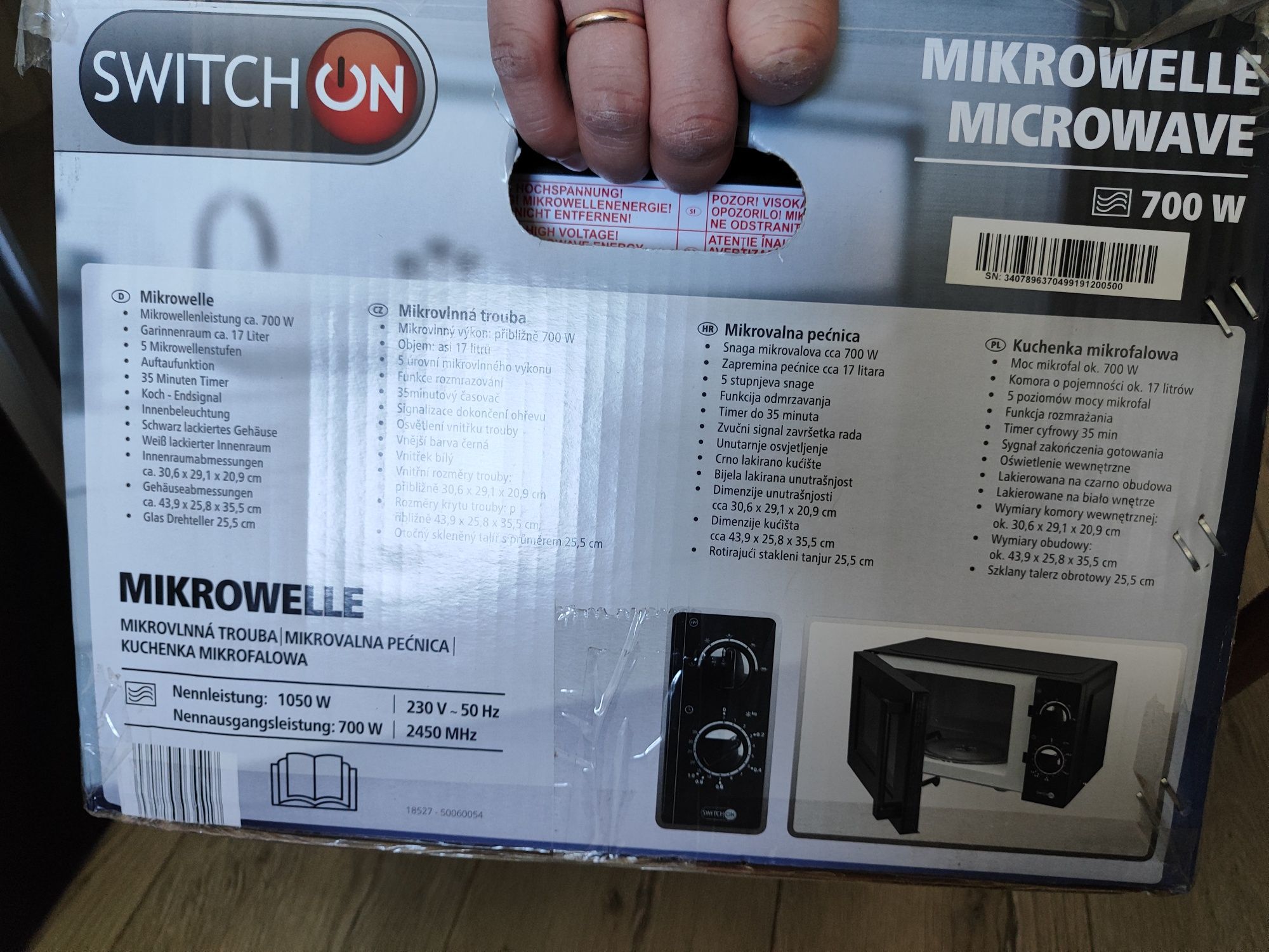 Mikrofala mikrofalówka switch on 700w
