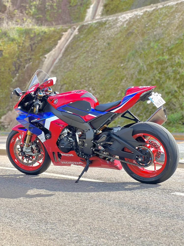 Honda CBR1000RR-R SP