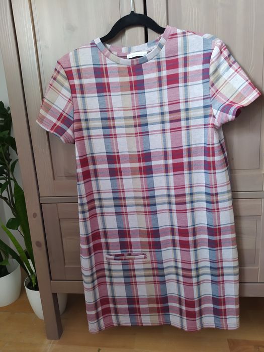 Sukienka mini w kratkę  Zara