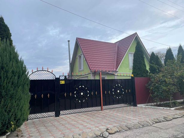 Продаж гарного будинку з ремонтом с. Великий Хутір 115000