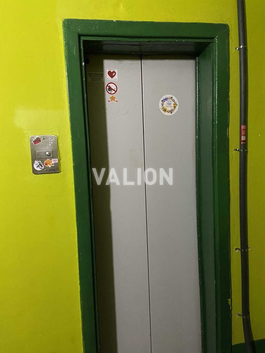 Продаж 3 кім квартири по вул. Мілютенко, Лісовий масив, метро Лісова