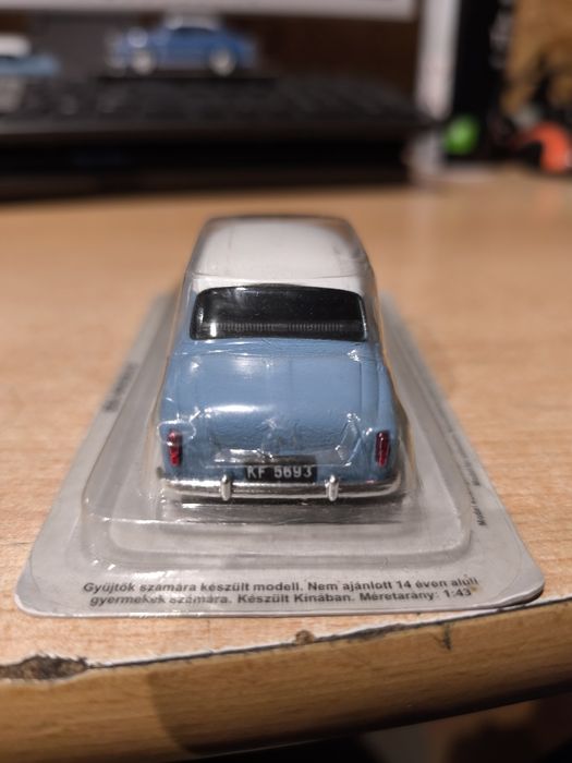 Syrena 102 Deagostini 1:43