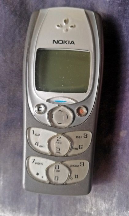 Nokia telemovel- modelo 3210