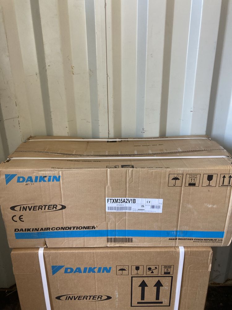 NOWY Klimatyzator DAIKIN PERFERA 2,5 kW - Komplet