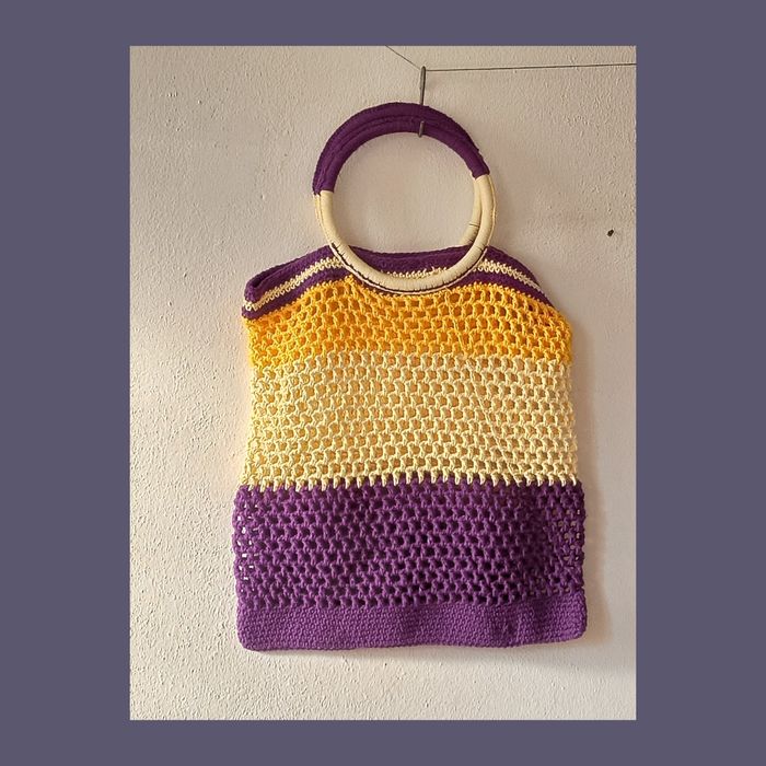 Malas de crochet feitas à mão
