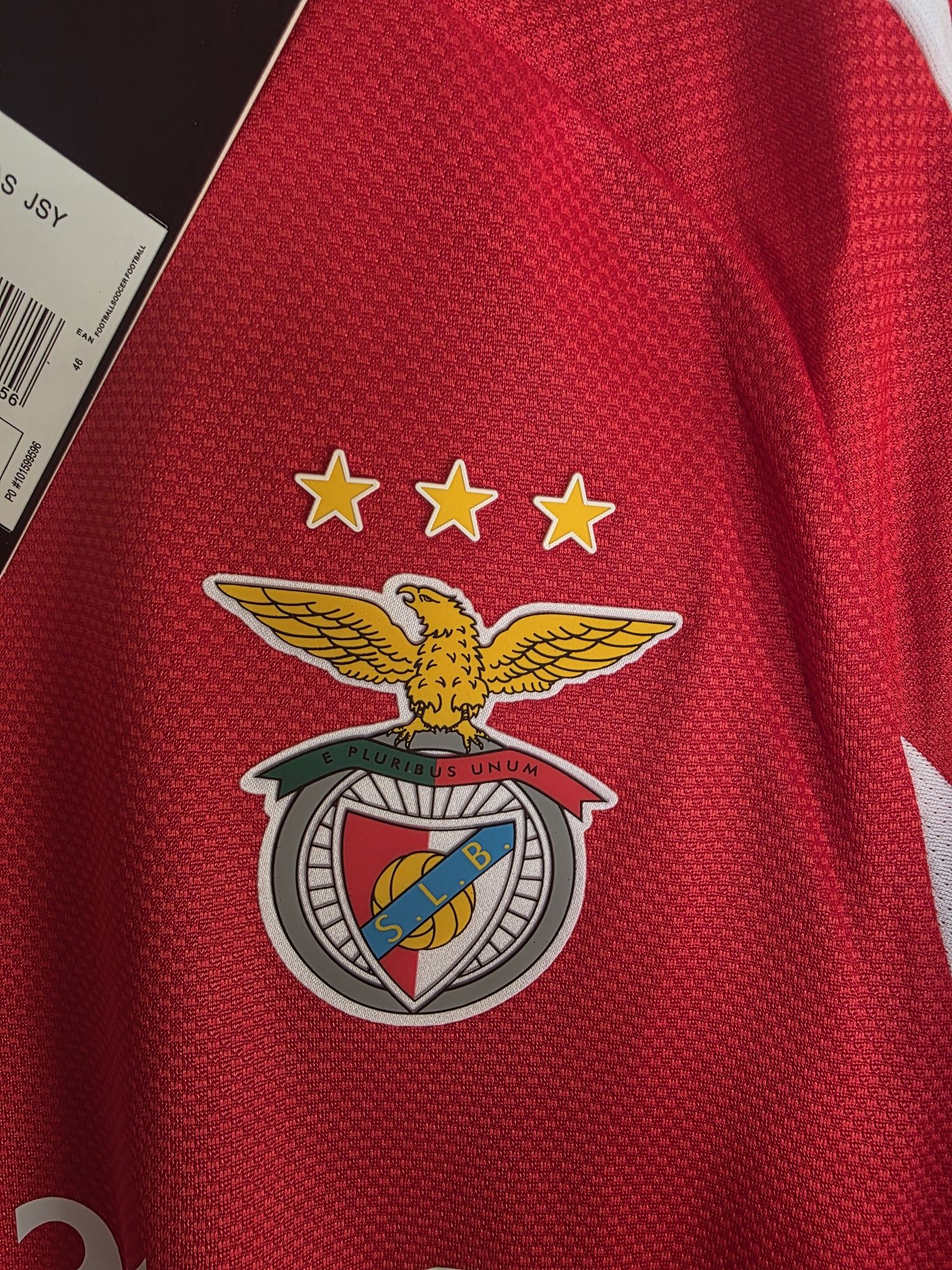 Camisola principal Benfica época 25/26