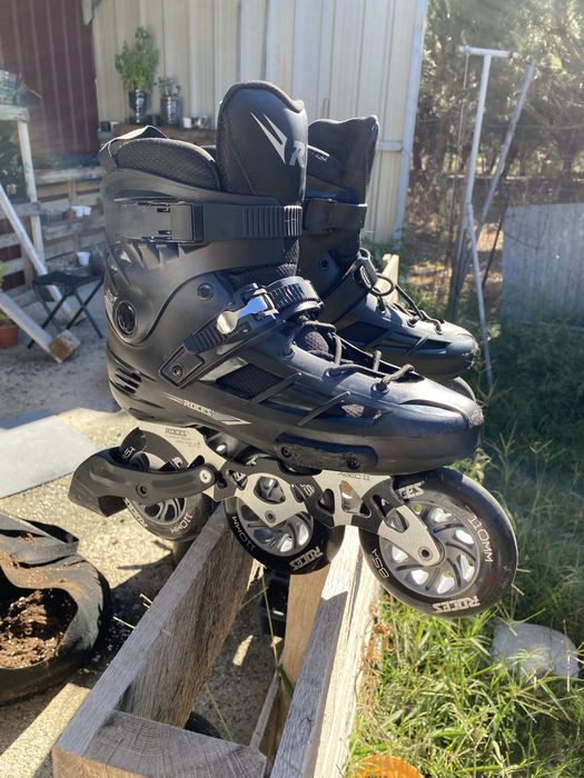 Patins Roces EGO 110mm – Tamanho 43