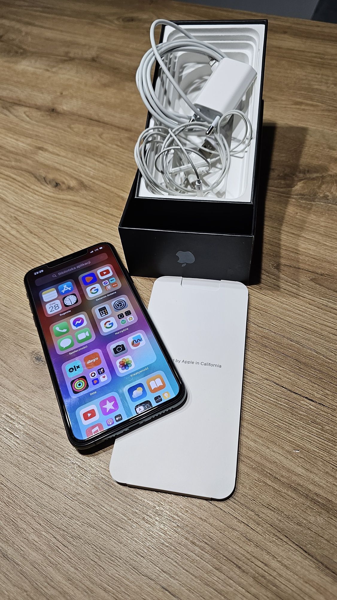 Apple iPhone 11 pro max 64gb idealny pudełko słuchawki ładowarka