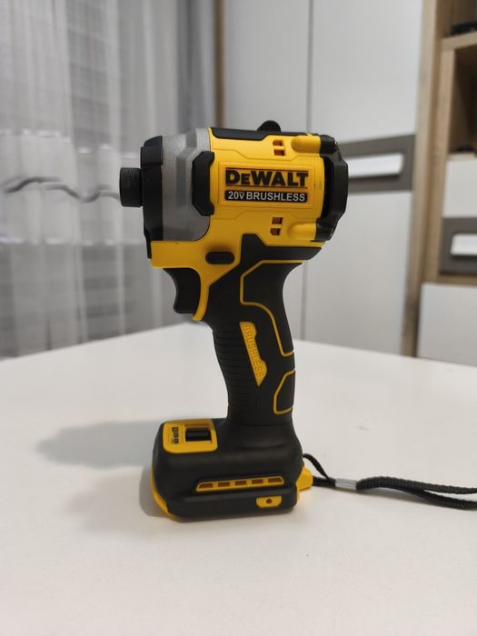 Nowa wkrętarka akumulatorowa DeWalt DCF850