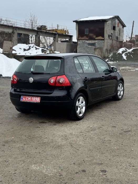 Volkswagen Golf 5 • 2004 рік • АКПП