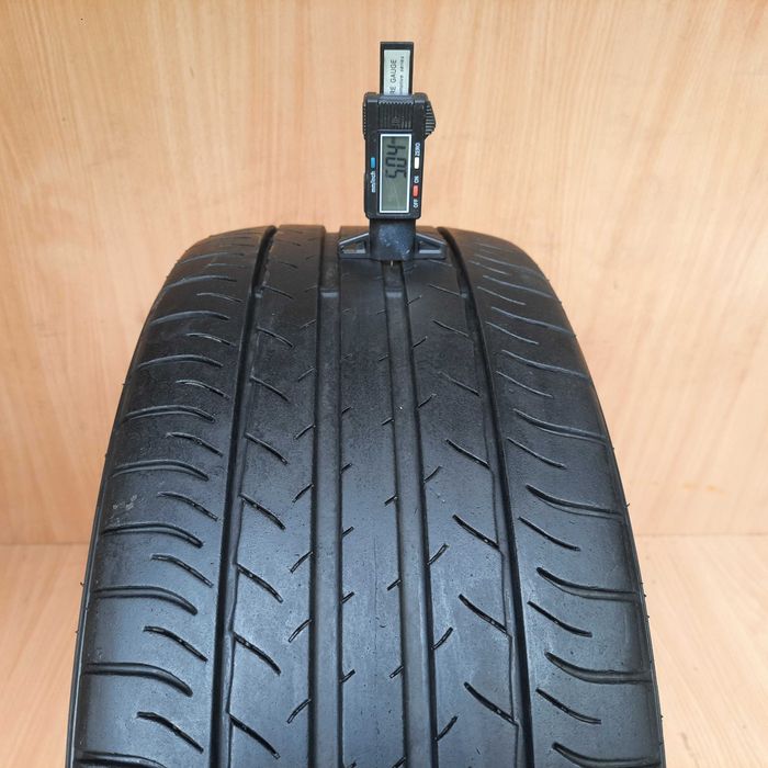 1 szt. Dunlop SP Sport Maxx 050 235/45 R18 94Y 5mm