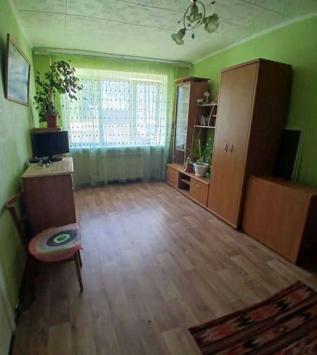 Продам затишну квартиру.