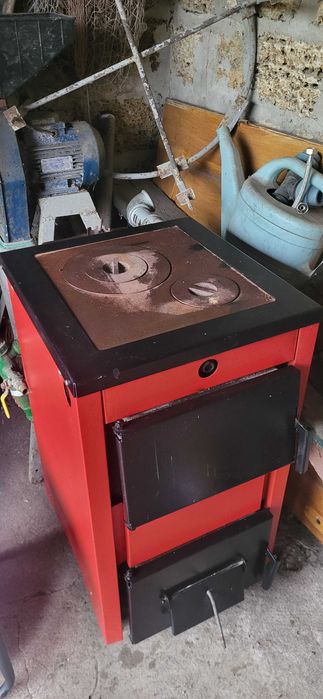 Котел твердопаловий