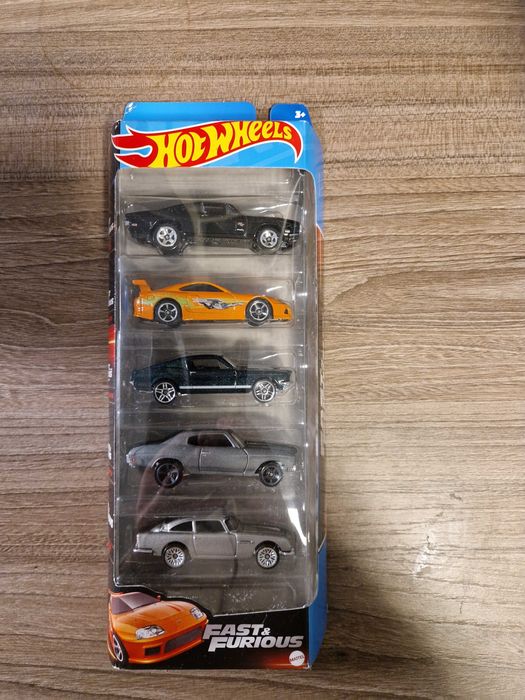 Hot Wheels Fast and Furious 5-pack Toyota Supra - nowy