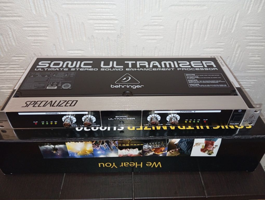 Behringer SU9920 Procesor psychoakustyczny