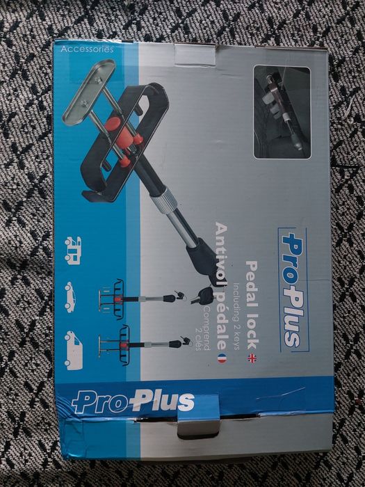 Blokada na pedały do auta