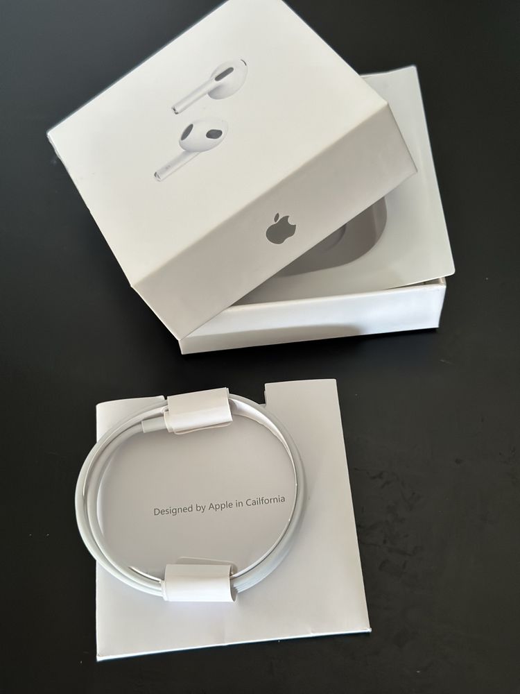 AirPods Pro 2ª Geração (cancelamento ruído) - Selados