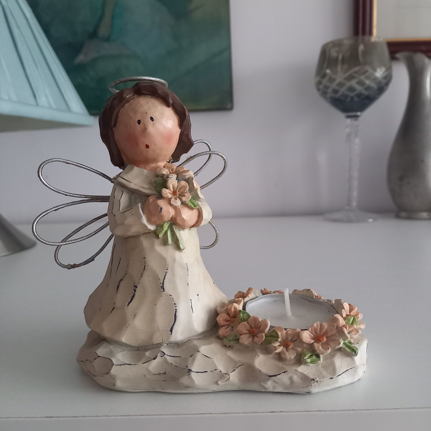 Anioł i świecznik na tealight figurka ceramiczna vintage aniołek