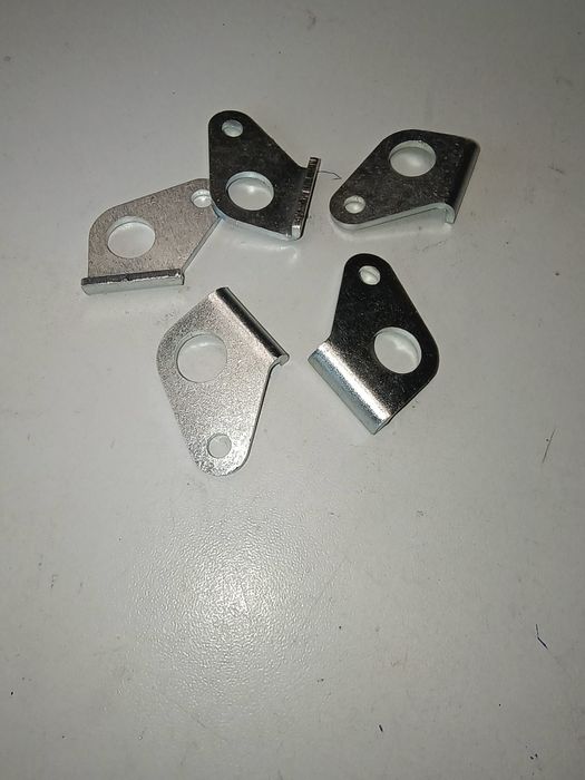 Komar sztywniak uchwyt mocowanie zaczep sprężyny stopki centralnej