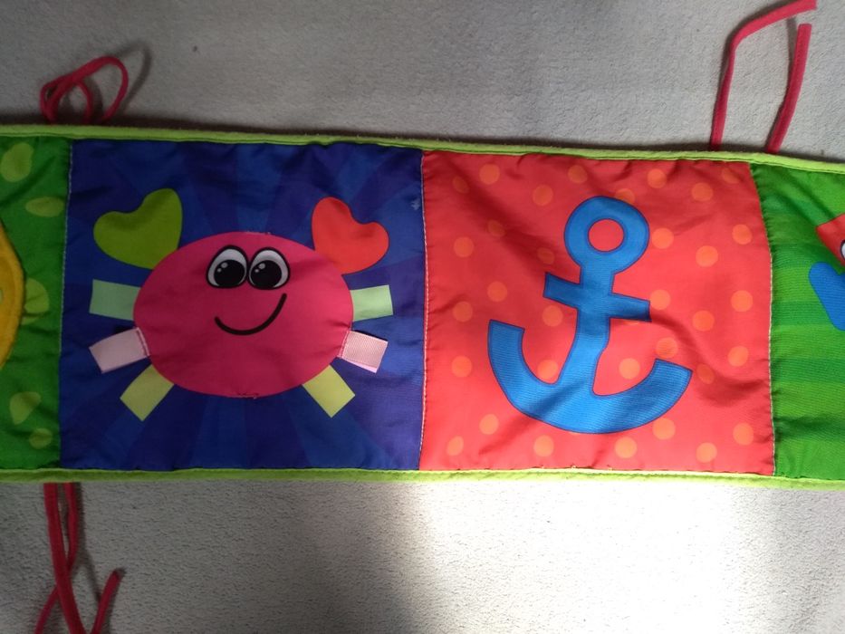 Zabawka sensoryczna, ochraniacz na lozeczko