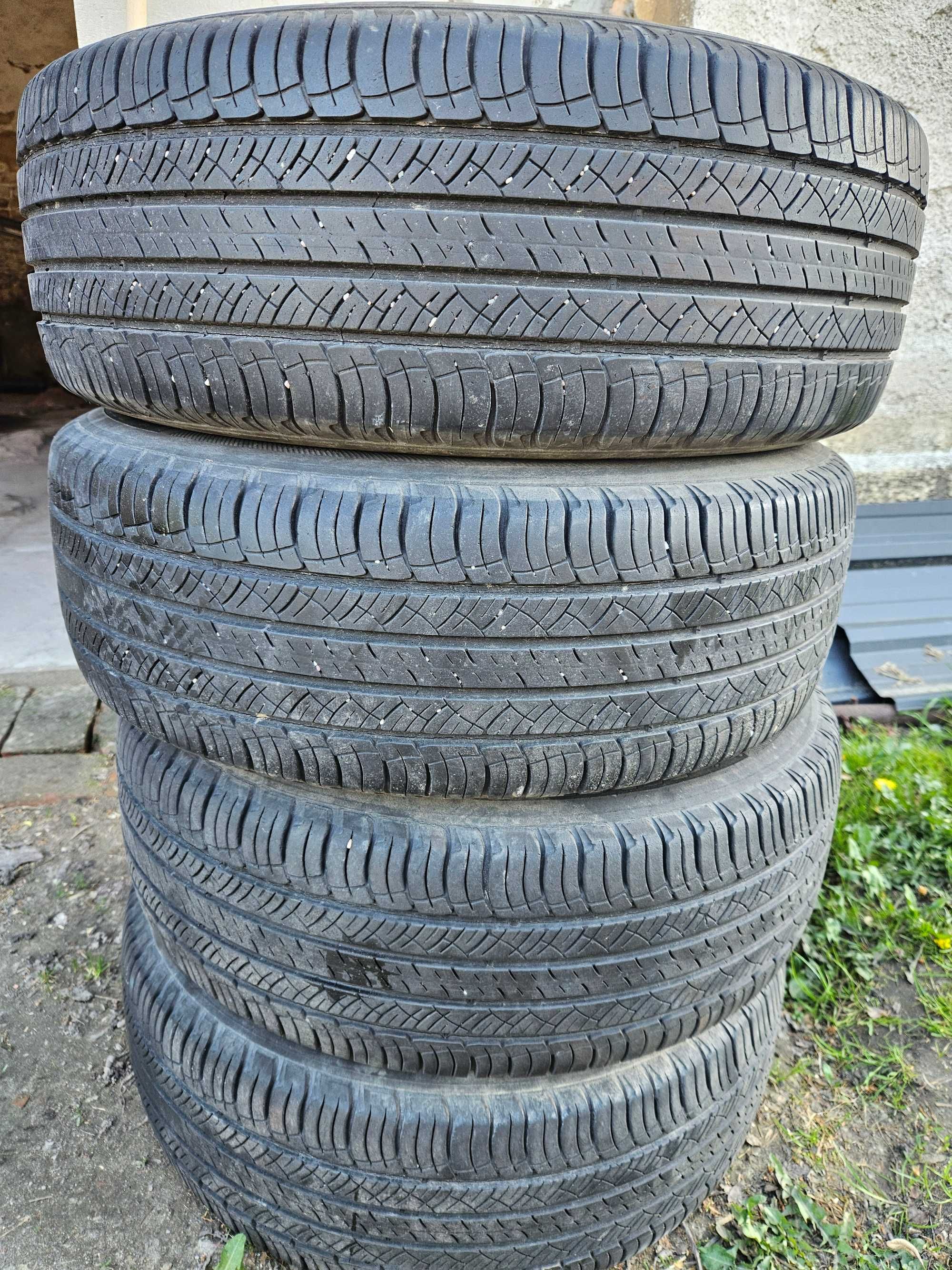 Opony Michelin 215/65 R16