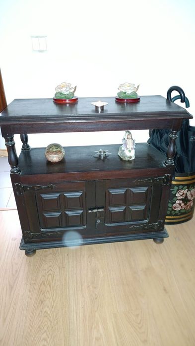 Cómoda / aparadeira