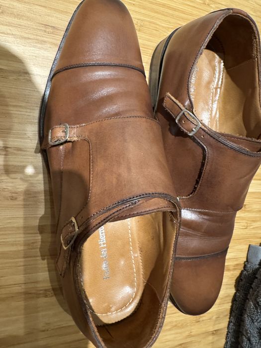 Sapatos Pedro del Hierro castanhos N- 44 25€