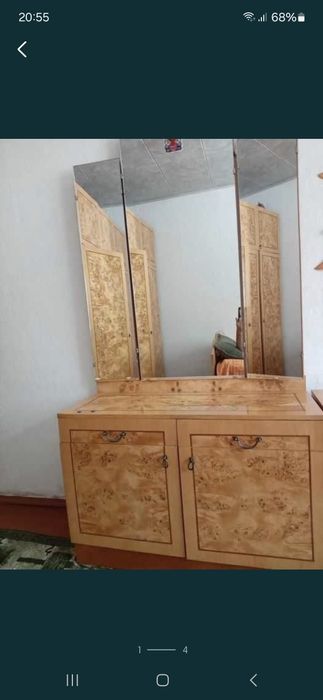 Трельяж 1500грн, 2 тумбочки по 450грн кожна