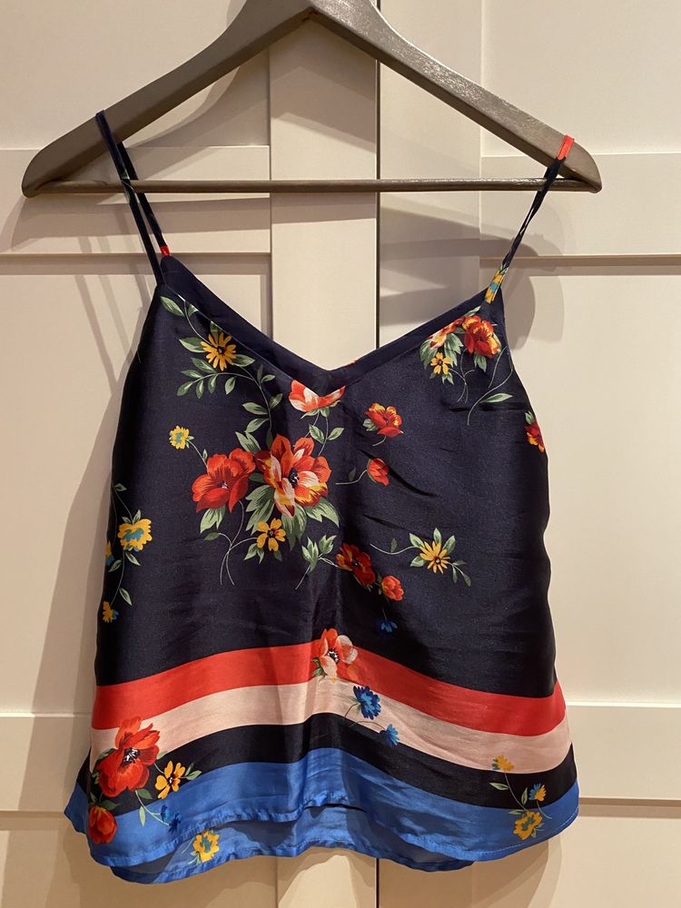 Bluzka na ramiączkach Stradivarius