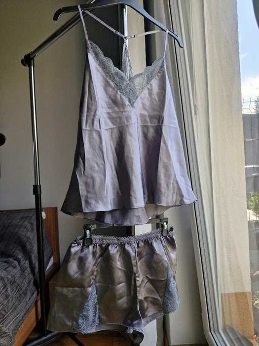 Nowy satynowy komplet piżama, szary, pomiar S