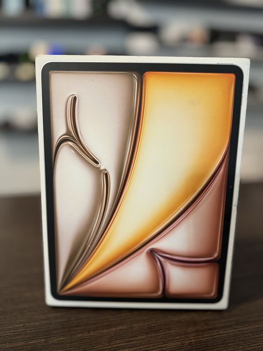 Tablet Apple iPad AIR 13" M2 2024 Wi-Fi Cell 1TB Starlight Pń Długa 14