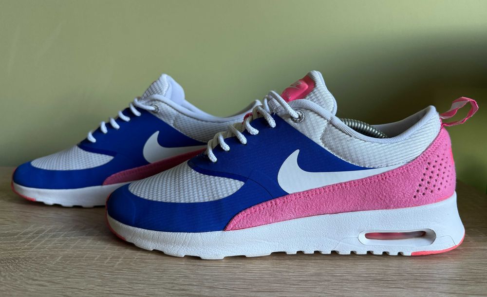 Кроссовки   nike adidas