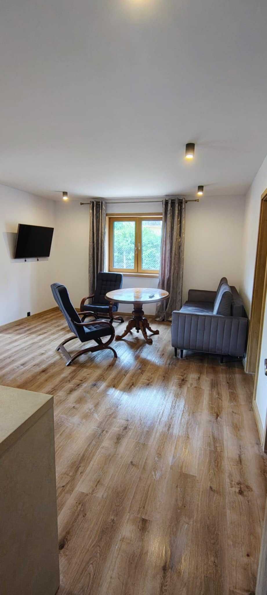 WOLNY 9-17sierp.Domek i Apartamenty Akacjowe Wzgórze w centrum Rucian